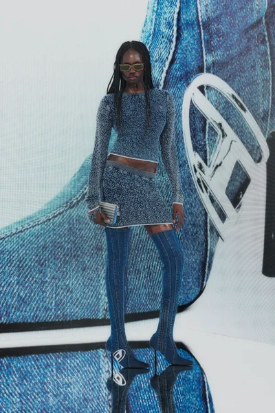 Look 34